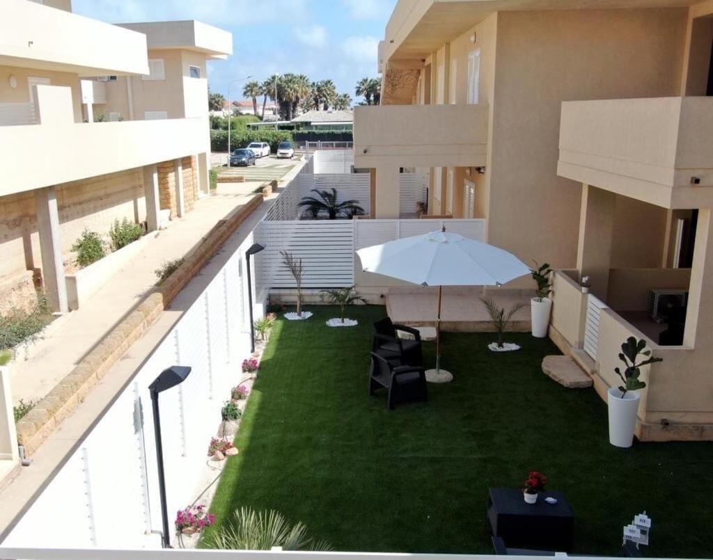 Residence Romeo Marina di Ragusa Exterior photo